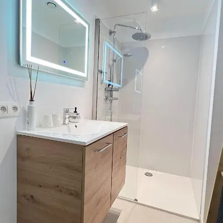 La Pacha, D'hotes 4* Spa